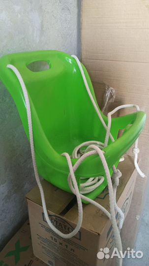 Детская качель подвесная