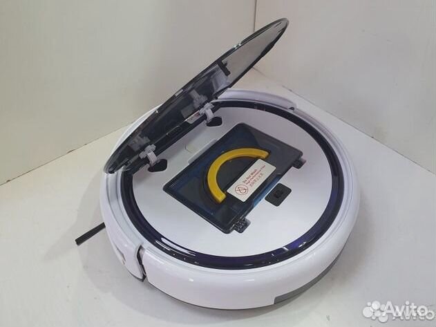 Робот пылесос