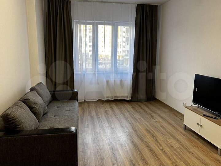 2-к. квартира, 61 м², 2/20 эт.