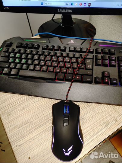 Игровой компьютер с монитором