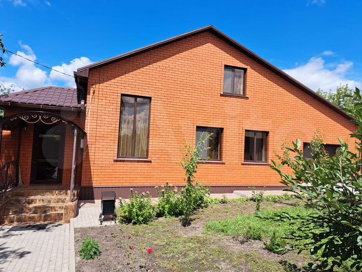 Дом 134 м² на участке 8 сот.