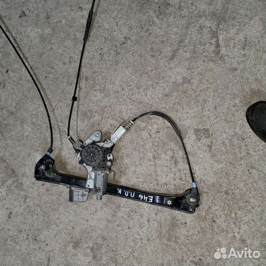 Стеклоподьемник правый на бмв е46 купе