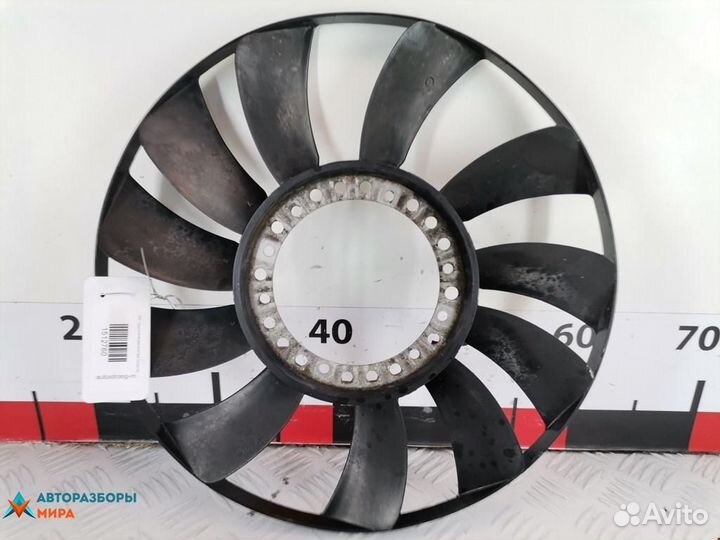 Крыльчатка вентилятора (лопасти) Volkswagen Passat