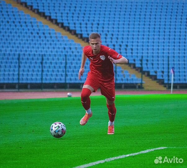 Тренер по футболу