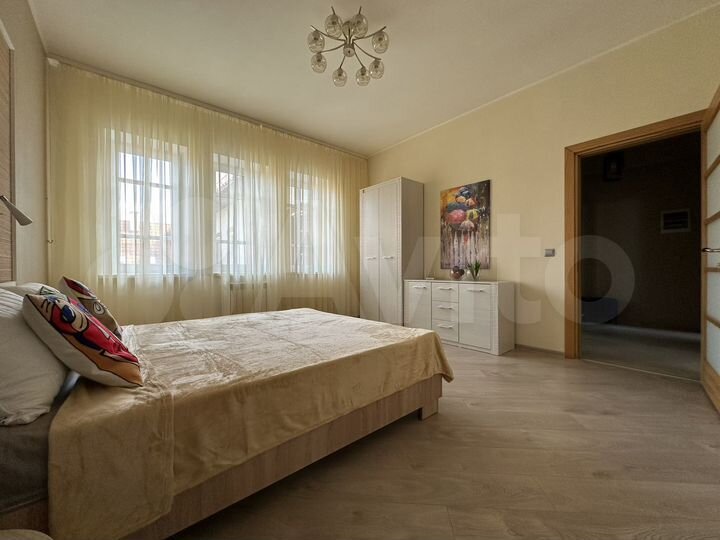 1-к. квартира, 54 м², 2/3 эт.