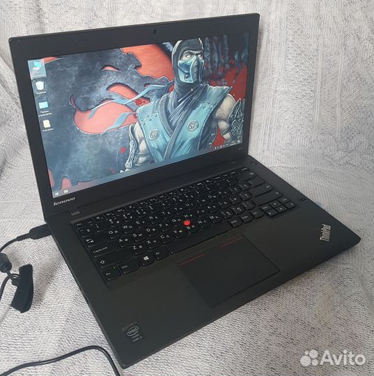 Классный Thinkpad T440 на i3-4010u 2аккумулятора