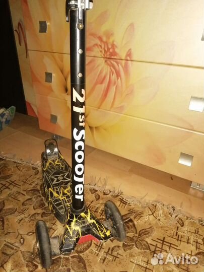 Самокат детский трехколесный