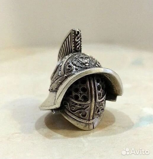Бусина Темляк Брелок Шлем Гладиатор Колизей Рим