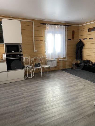 Дом 160 м² на участке 10 сот.