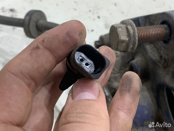 Суппорт передний Audi A7 4G