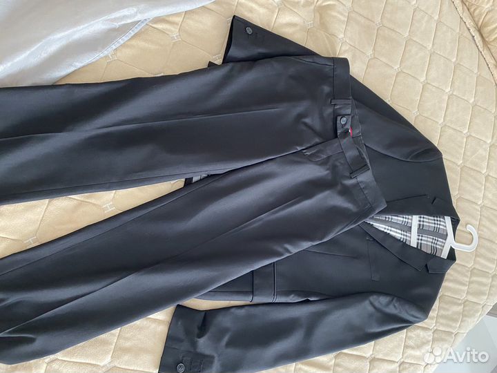 Костюм классический мужской 46