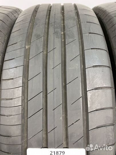 Goodyear EfficientGrip Performance 215/55 R18