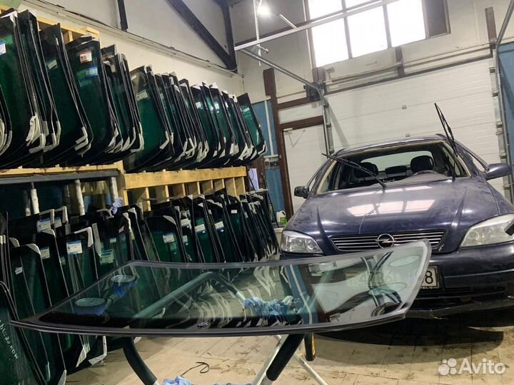 Лобовое стекло Opel Astra