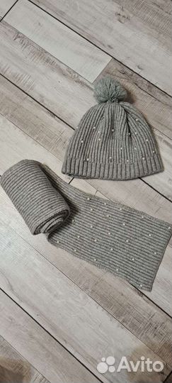 Шапка и шарф zara