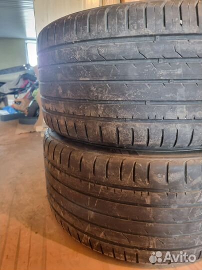 Pirelli P Zero 255/40 R21 и 295/30 R21