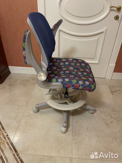 Компьютерное кресло