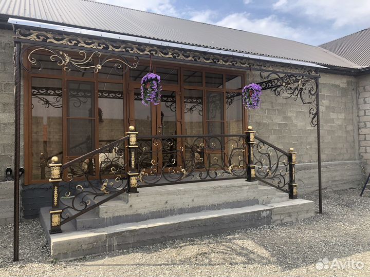 Кованые перила для лестниц