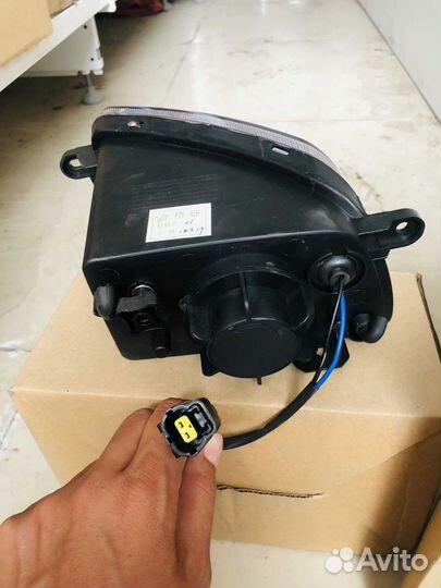 Передний противотуманный фонарь L/R новый Hover H2