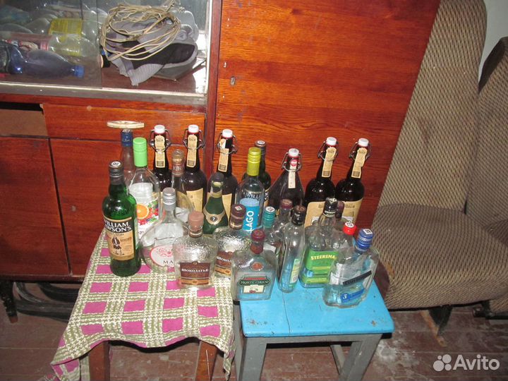 Бутылки из под алкоголя
