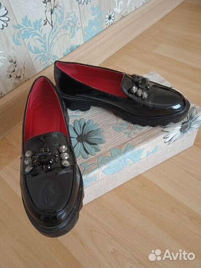 Туфли женские 37 размер