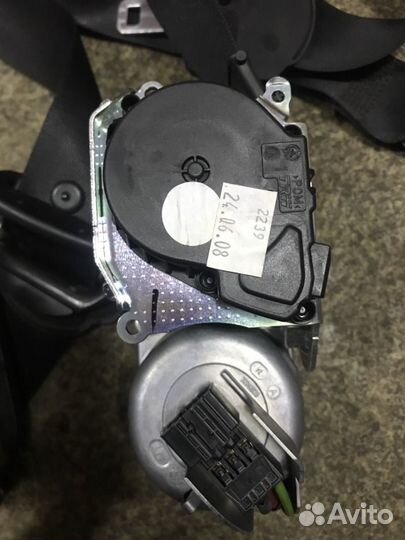 Ремни безопасности мл 164 мерседес