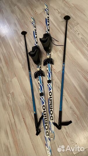 Беговые лыжи