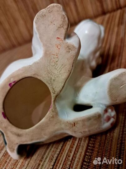 Фарфоровый