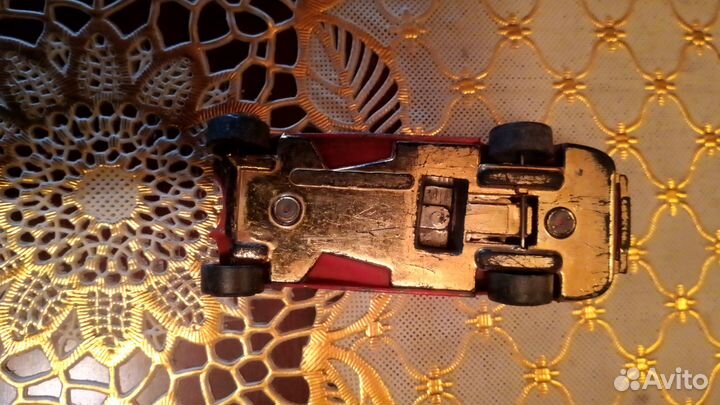 Машинка модель игрушка