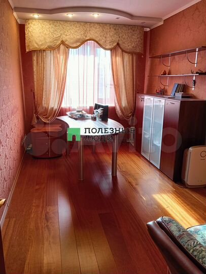 3-к. квартира, 102,1 м², 3/7 эт.