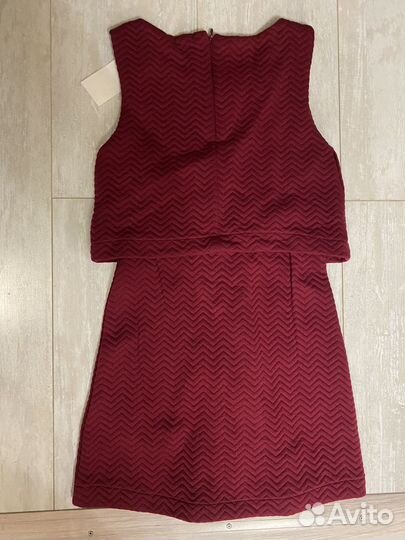 Платье для девочки новое