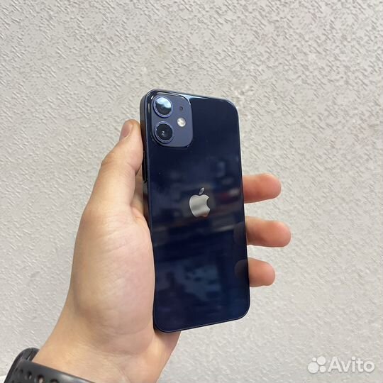 iPhone 12 mini, 64 ГБ