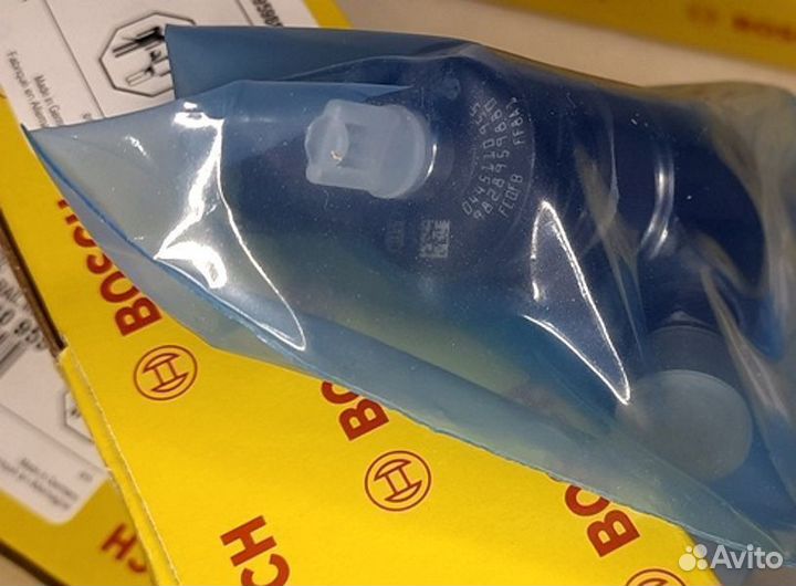 Форсунка топливная Bosch 0445110955