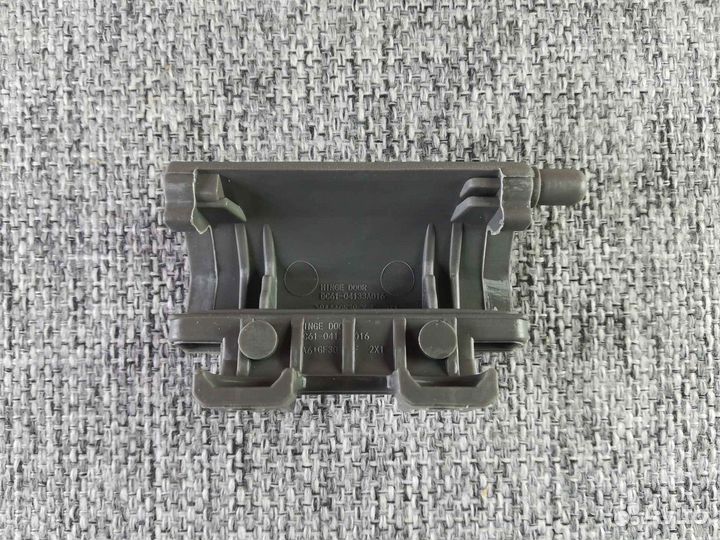 Петля люка Samsung DC61-04133A Б/У