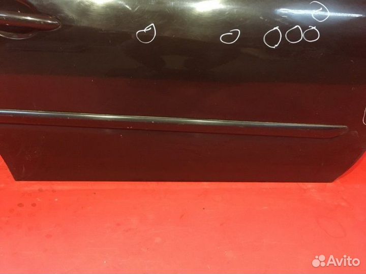 Дверь передняя правая Renault Laguna 3 K9K780 2009