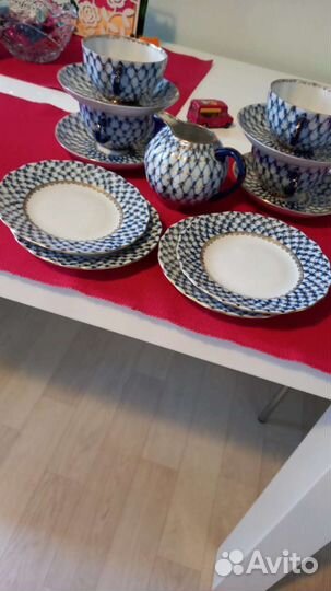 Фарфоровый кофейный сервиз «Кобальтовая сетка»