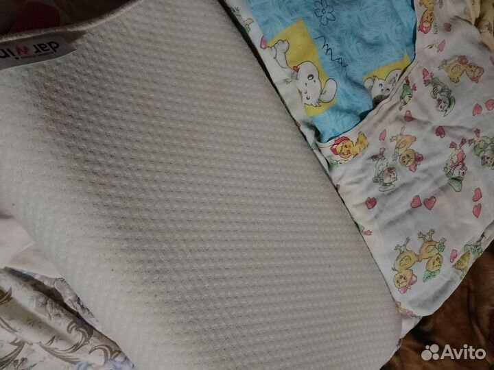 Детская ортопедическая подушка, одеяла