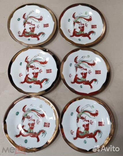 Фарфоровый чайный сервиз на 6 персон 