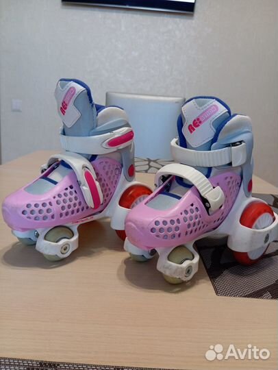 Роликовые коньки детские раздвижные р. 25-28