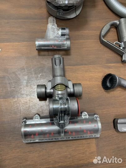 Пылесос Dyson