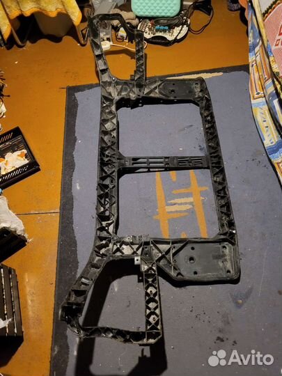 Hyundai tucson с 2004 г. телевизор радиатора