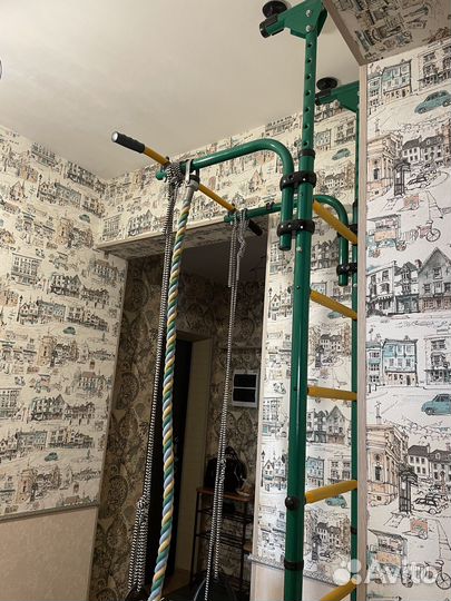 Детская спортивная шведская стенка