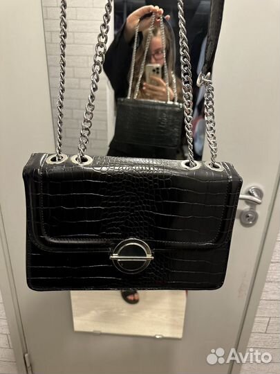 Сумка Bershka черная