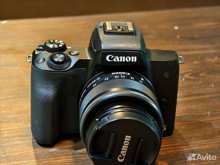 Фотоаппарат canon m50