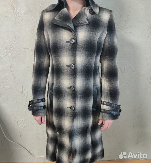 Куртки и польта