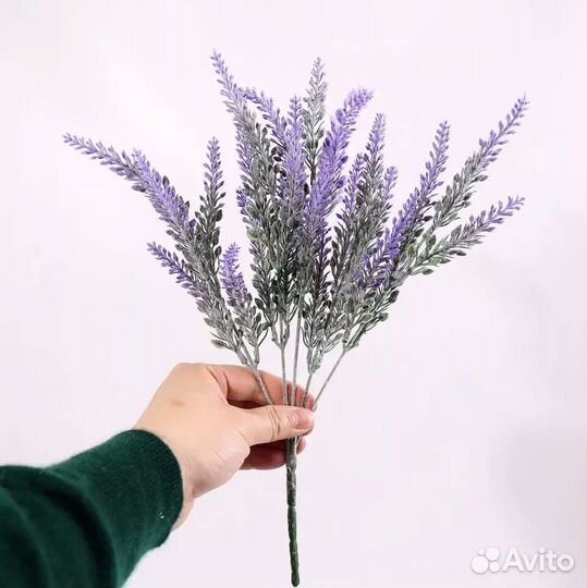 «Ветка лаванды»