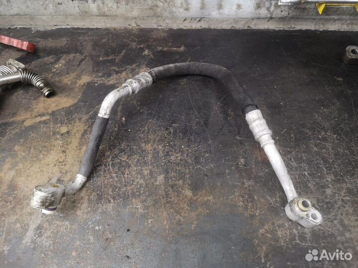 Трубка кондиционера V6 3.0 TDi Audi A4 B8, A5 8T