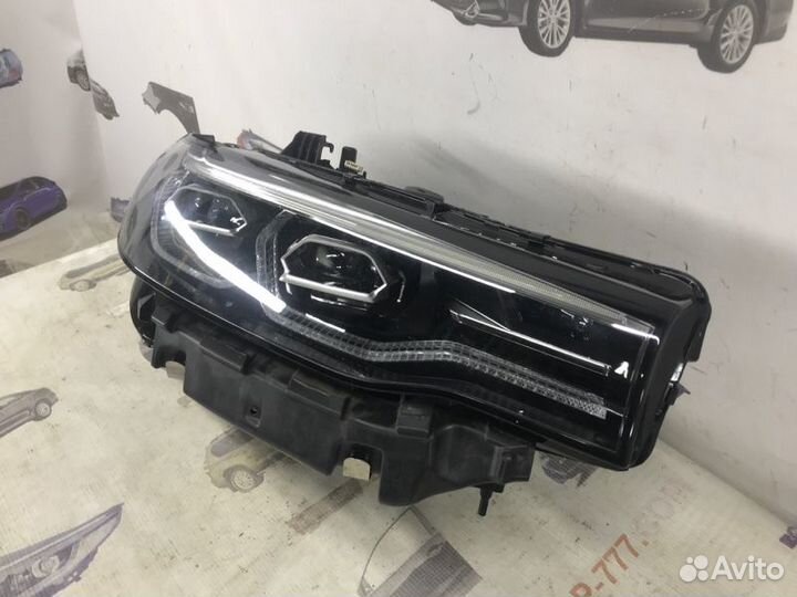 Фара правая Bmw X7 G07
