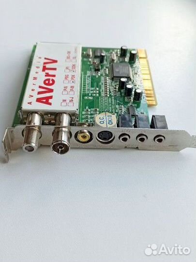 Тв-тюнер AverMedia AverTV 302