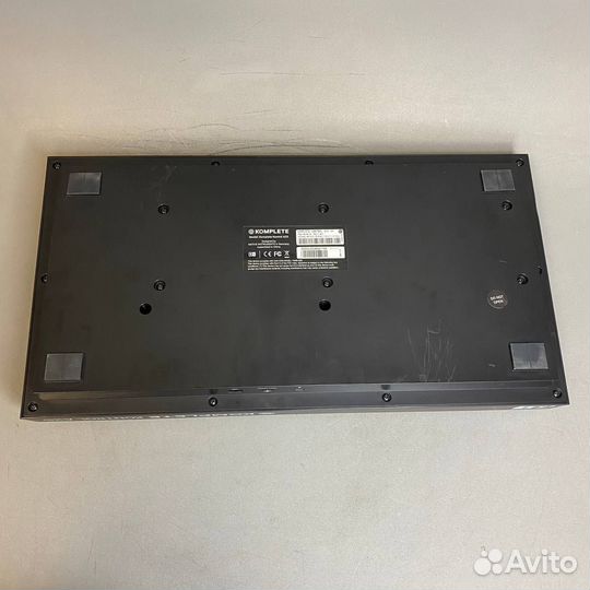 Midi-клава Native Instruments Komplete Kontrol A25