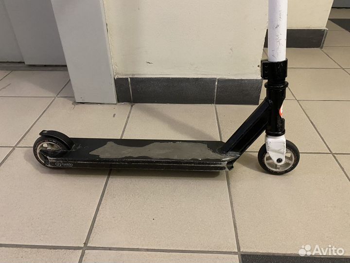 Трюковой самокат oxelo